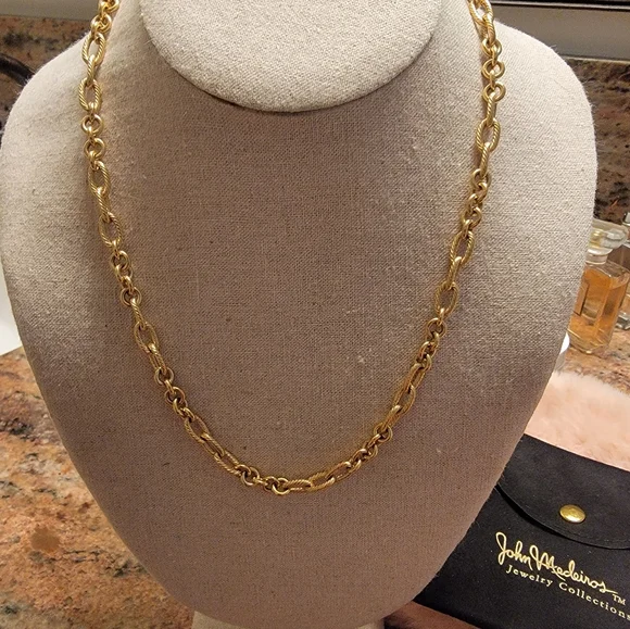 John Medeiros Gold Chain Link Necklace - Picture 5 of 7